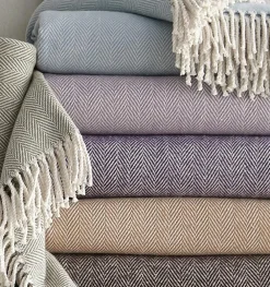 Sferra Summer Picnic|Mother'S Day|Celine Herringbone Throw in Moss