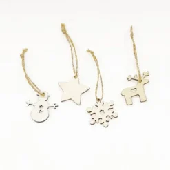 Caspari Christmas Crackers|Evergreen And Berries Celebration Crackers - includes 8 Celebration Crackers